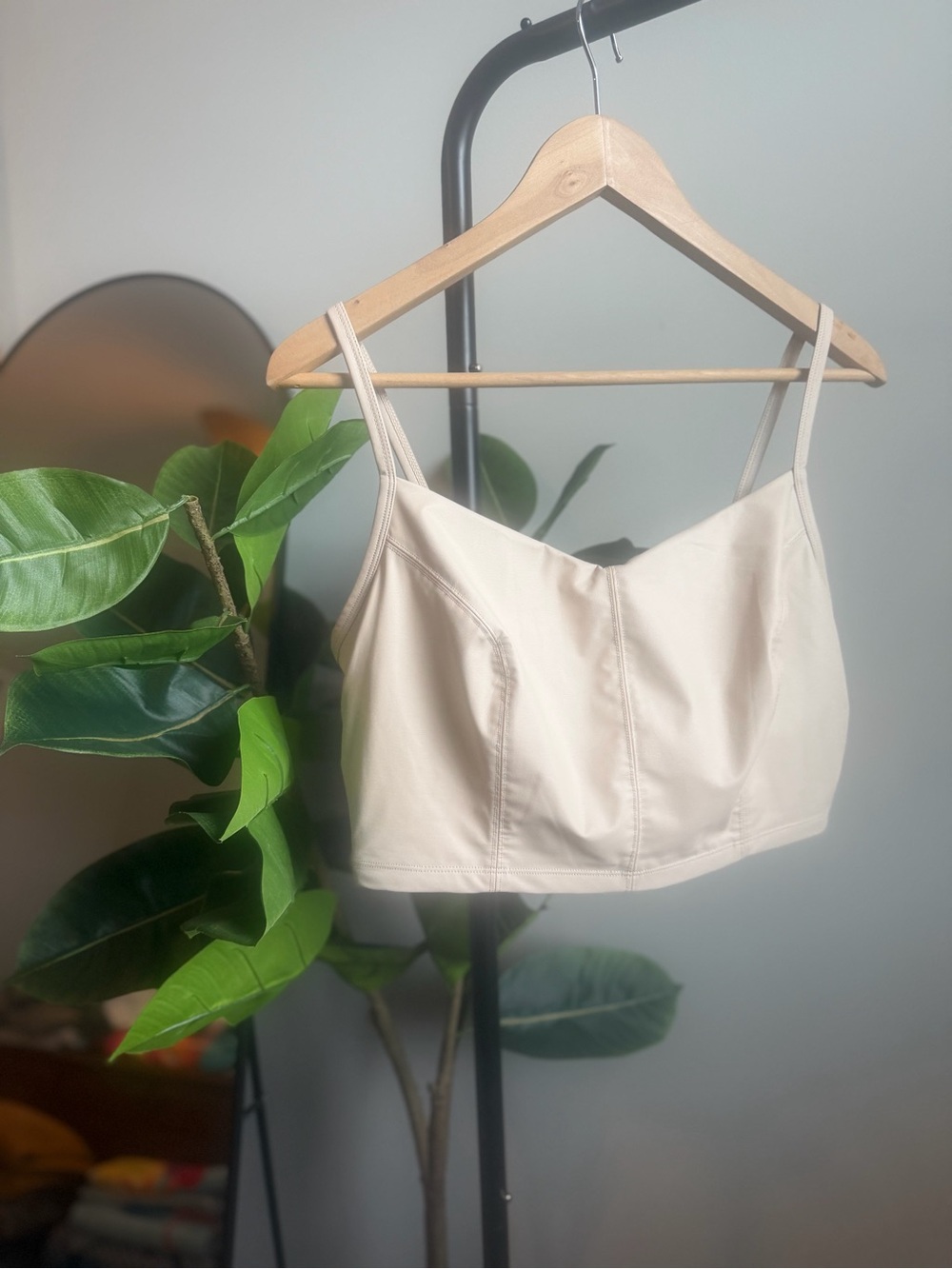 Offline by Aerie NWT Womens Cream Cropped Cami Top - Classic Strappy Tank